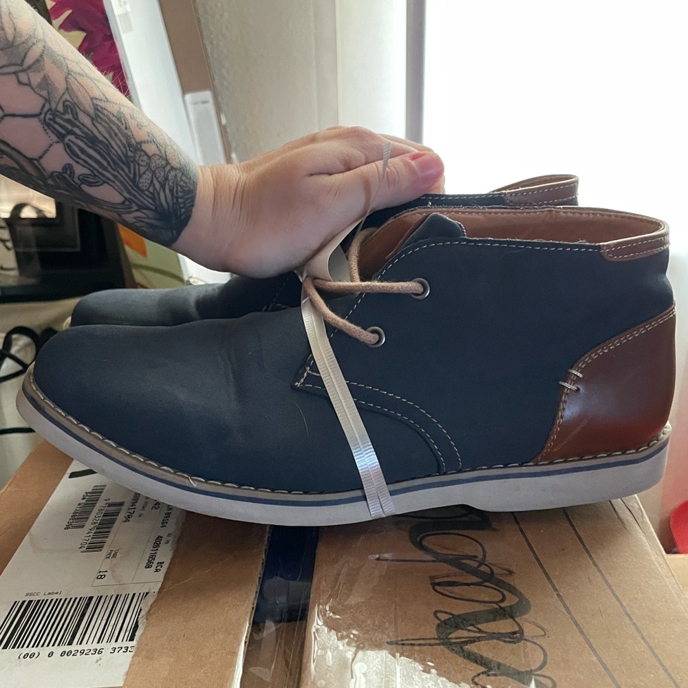 Men’s Navy Blue Dress Shoes